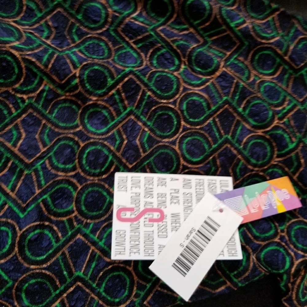 NWT Lularoe Sarah Cardigan Small